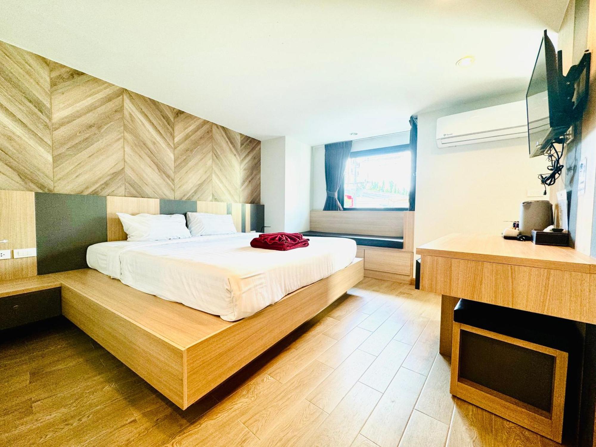 Room Actually Karon Exteriör bild